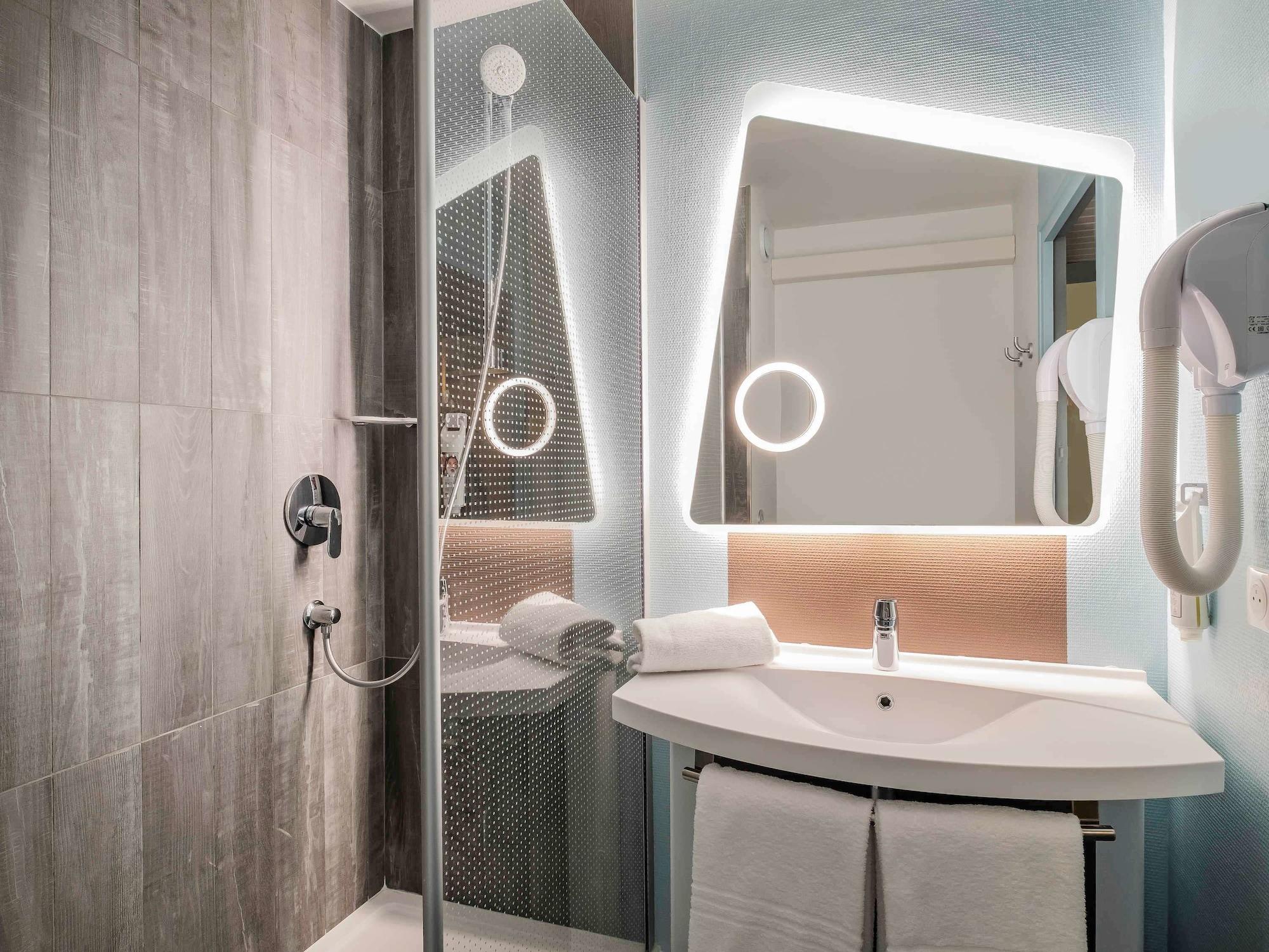 Ibis Amboise Hotel Ngoại thất bức ảnh