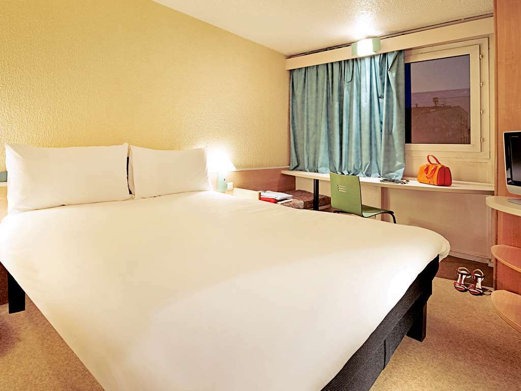 Ibis Amboise Hotel Phòng bức ảnh